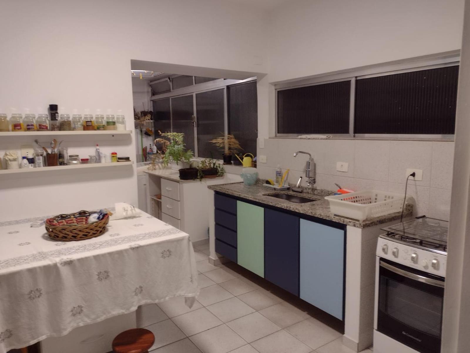 Apartamento Amplo E Iluminado - Dois Quartos